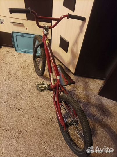 Трюковой велосипед bmx