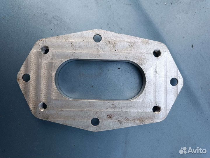 Впускной коллектор под карбюратор audi 100