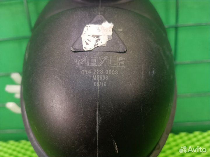 Бачок расширительный Mercedes-Benz C W204 M271