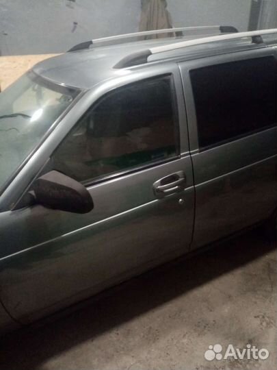 LADA priora универсал 2011 на разбор