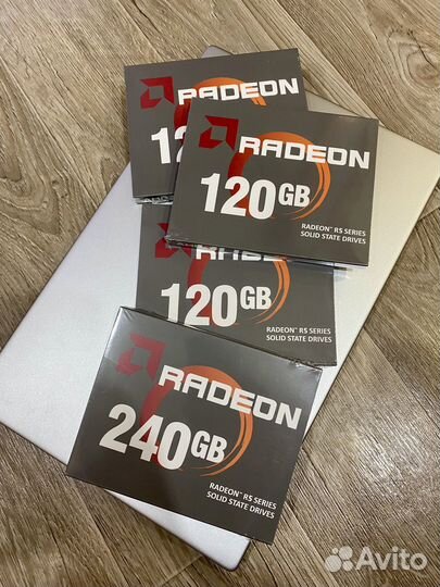 Жесткий диск SSD