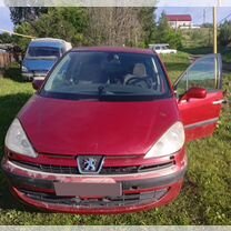 Peugeot 807 2.2 MT, 2003, битый, 200 000 км, с пробегом, цена 350 000 руб.