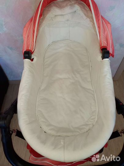 Коляска Tutis Zippy Pia 3в1