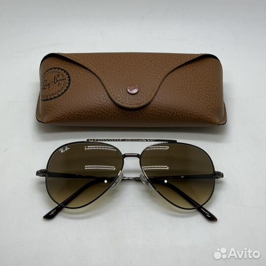 Солнцезащитные очки ray ban aviator rb8225