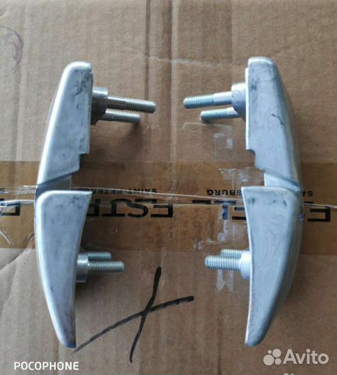 Петля крышки багажника нива