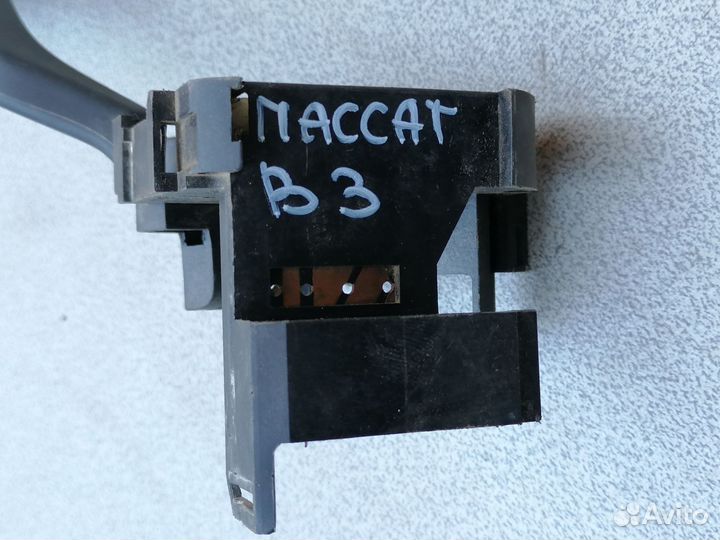 Переключатель стеклоочистителей для VW Passat (B3)