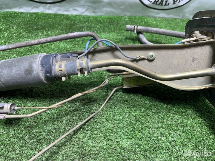 Топливный насос Toyota Land Cruiser FZJ80 1FZ 1992