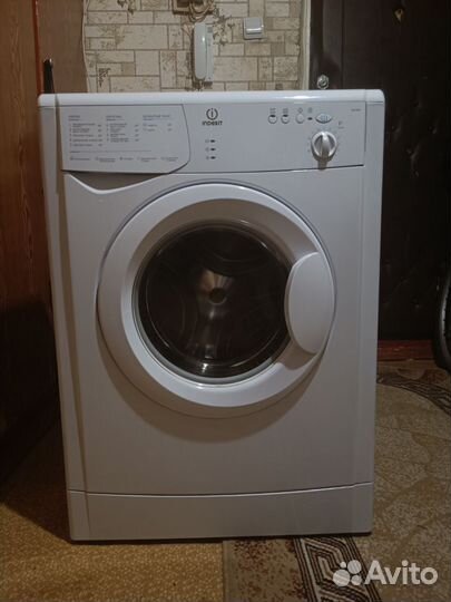 Стиральная машина indesit