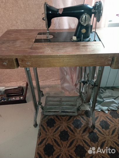 Швейные машинки ножные бу