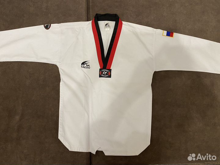 Новое кимоно для тхэквондо