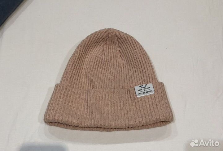 Шапка hm