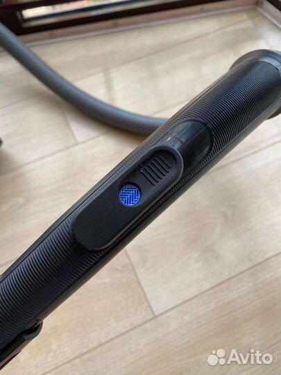 Пылесос Philips performer active 2100w