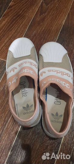 Кеды,кроссовки Адидас