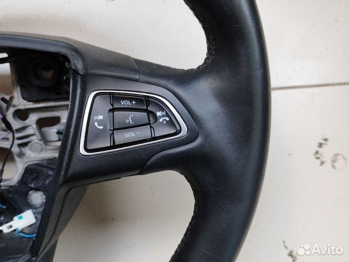 Руль ford kuga 2, focus 3 рестайл обогрев