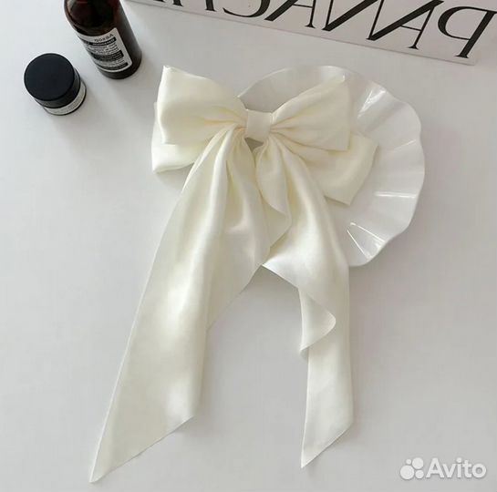 Белый бант, бант-заколка