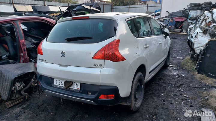 Фонарь задний. Peugeot 3008. 2011г