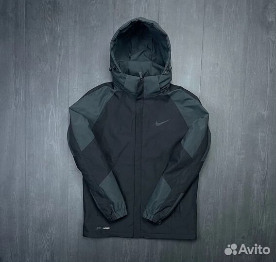 Куртка Nike