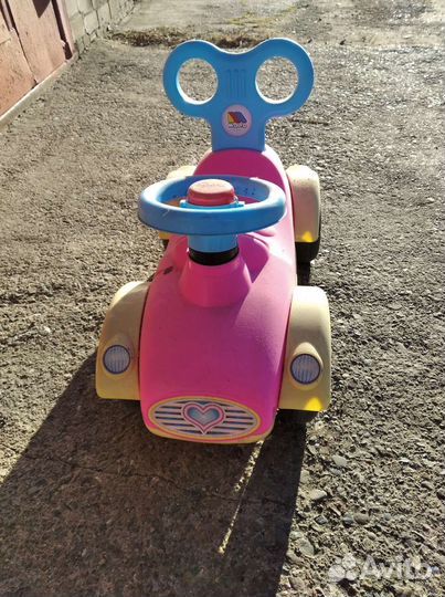 Детский беговел