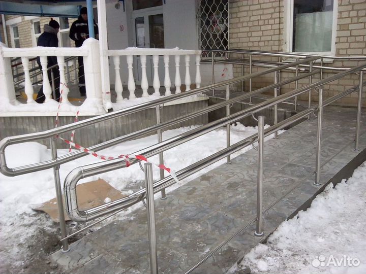 Ограждение лестничных маршей