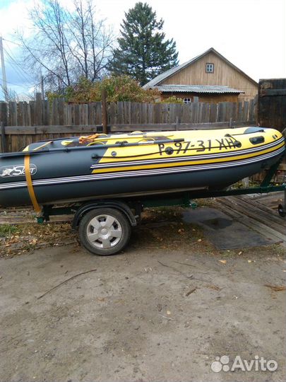 Лодка Angler Reef