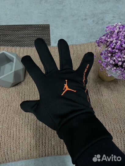 Перчатки nike jordan