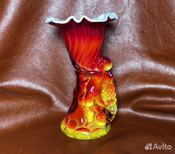Ваза стекло Рог Изобилия Красный Май 1980-е