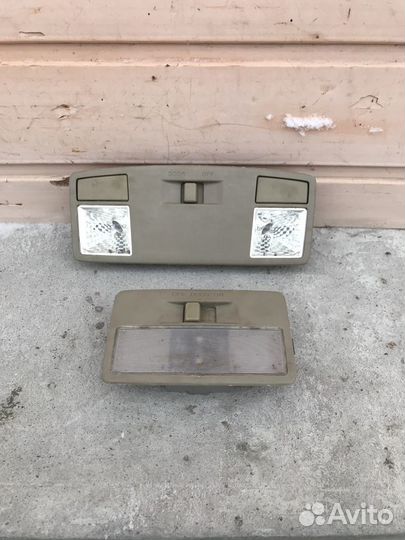 Плафон салонный Mazda 3 (BK)