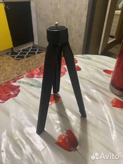 Штатив для фотоаппарата и телефона