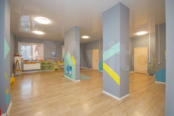 Торговая площадь, 162.8 м²