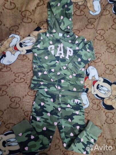 Костюмы на девочку 104