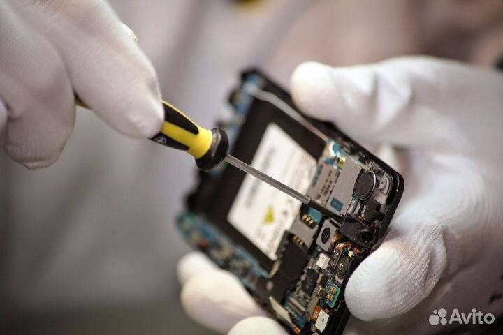 Ученик мастера по ремонту смартфонов. Оплата сразу