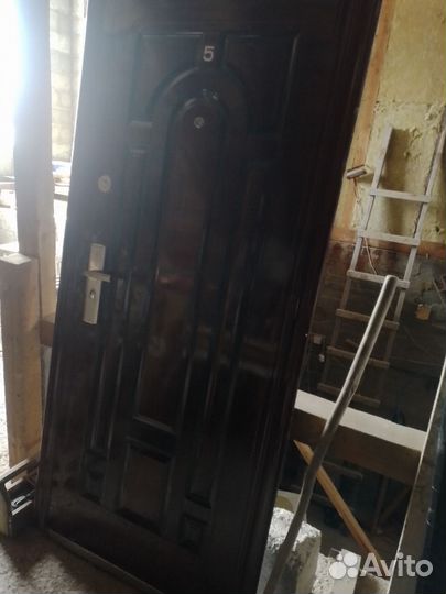 Продам двери
