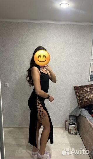 Платье со шнуровкой