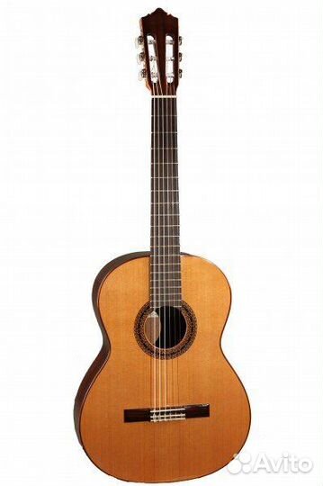 Классическая гитара Perez 630 Cedar 4/4