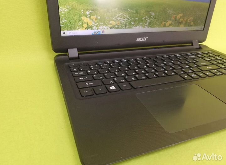 Ноутбук Acer 4х ядерный на Ssd/4Gb/FHD матовый 15