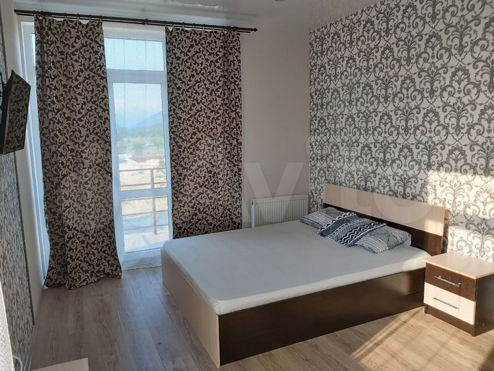 1-к. квартира, 33 м², 3/3 эт.