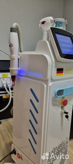 Косметологический аппарат 2В1(810нм+Pico)