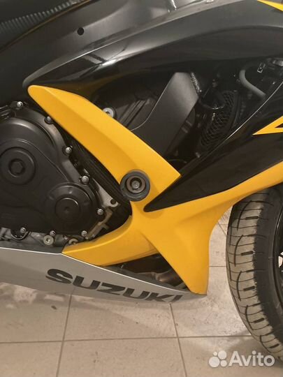 Suzuki GSX-R 600 K8