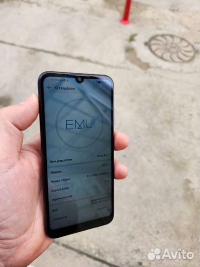 Honor 8a