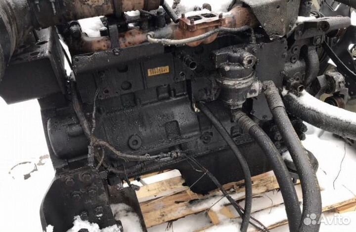 Двигатель Komatsu SAA6D114E-2