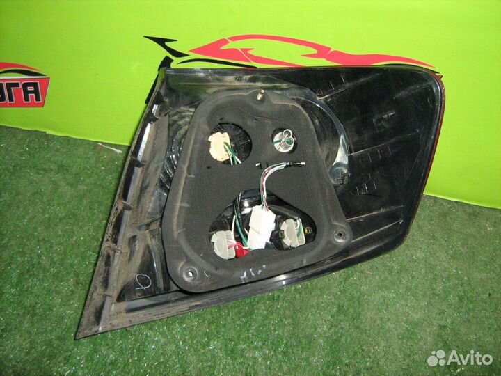 Фонарь toyota AZT240,NZT240,ZZT240,ZZT245 allion 2