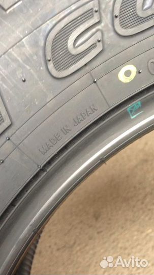 Yokohama IceGuard Stud IG65 295/40 R21 111T