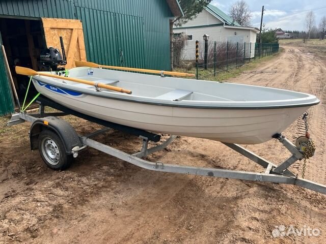 Лодка Терхи 380 с прицепом и мотором продается