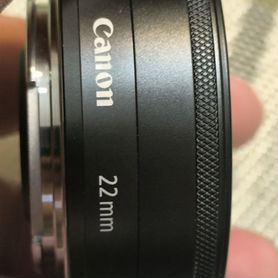 Объектив canon lens EF-M 22mm 1:2 STM как новый