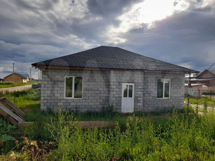 4-к. квартира, 81,9 м², 1/1 эт.