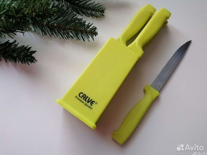 Набор кухонных ножей с подставкой