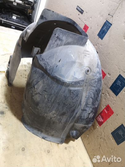 Подкрылок Citroen C4 uarf передний правый
