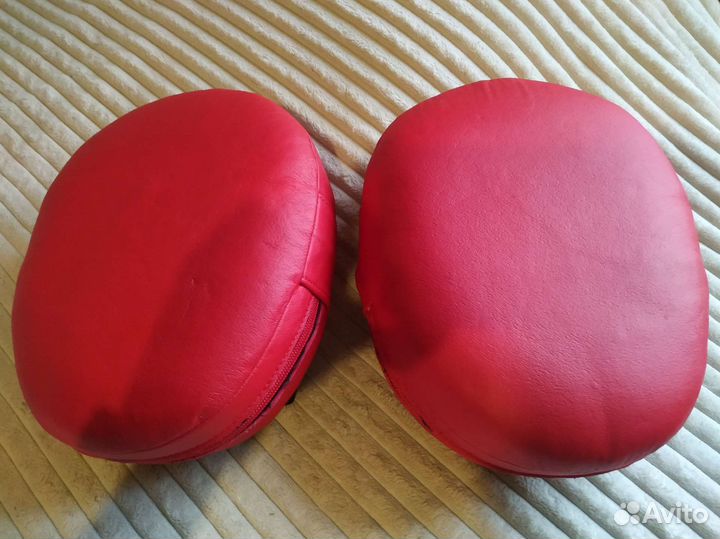 Продам лапы для бокса и единоборств