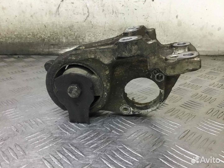 Кронштейн полуоси Ситроен Берлинго 9644772380 9h02