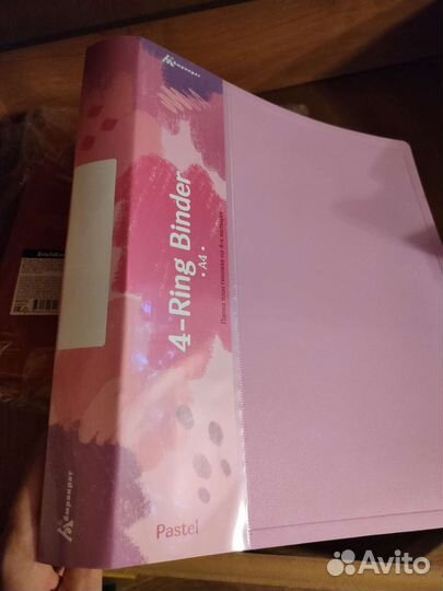 Папки на 4 кольца новые